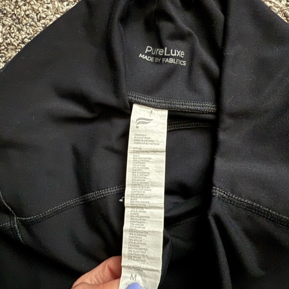 ✨ Fabletics High Rise Yoga Pants - Picture 8 of 10